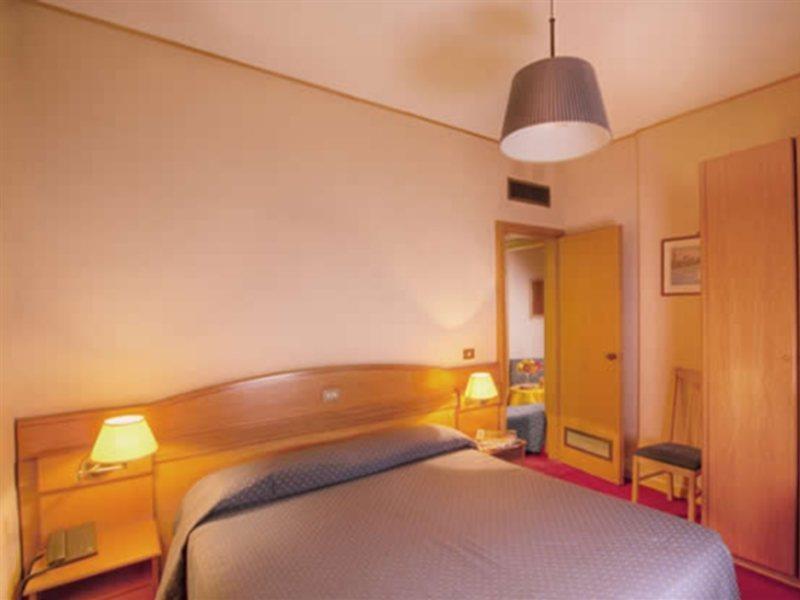 Desiderio 3* Roma